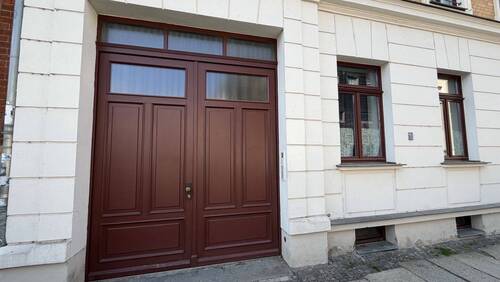 Hauseingang - Etagenwohnung mit 60,50 m&sup2; in Leipzig zum Kaufen