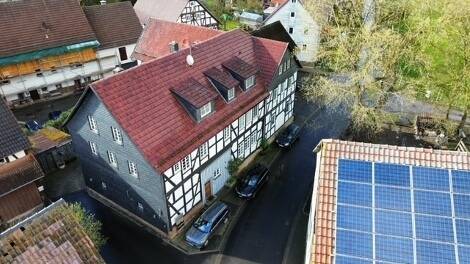 Straßenansicht - Mehrfamilienhaus, Wohnhaus mit 450,00 m² in Schrecksbach zum Kaufen