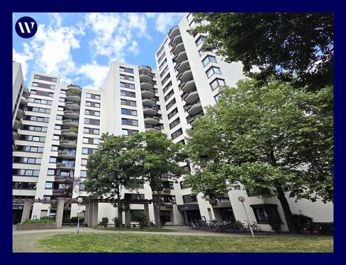 Titel Ansicht Eingangsseite - Modernes 1-Zimmer-Appartment mit Balkon und Blick ins Grüne, Wannenbad, separate Küche