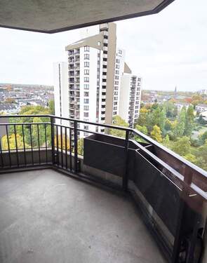 Balkon - Etagenwohnung mit 44,00 m² in Köln zur Miete