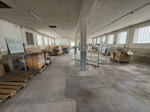 Produktions-/Lagerfläche - 