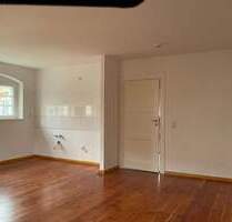 Bin wieder zu haben. Einbauküche auf Anfrage möglich. - Lutherstadt Wittenberg