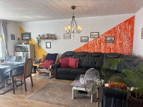 H 549 EG Erstes Wohn- Esszimmer Ansicht 1.jpg - 