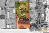 Außenansicht - Gepflegtes Einfamilienhaus mit Einliegerwohnung, auf großem Grundstück in Kelheim, zu verkaufen.