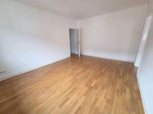 Wohnen - 2 Zimmer Etagenwohnung zur Miete in Kiel