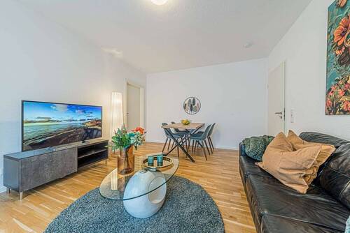 Wohnen - 2 Zimmer Etagenwohnung in Frankfurt am Main