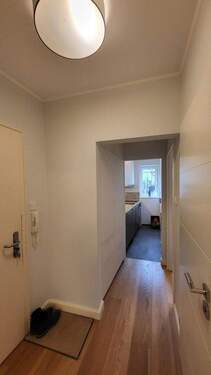 Flur - 1 Zimmer Etagenwohnung zum Kaufen in Hamburg
