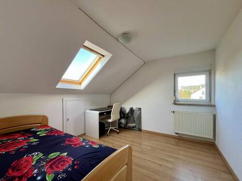 2. OG/DG_Schlafzimmer 2 - 