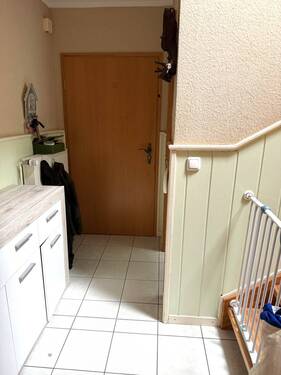 Flur - Einfamilienhaus mit 119,00 m&sup2; in Büchen zum Kaufen