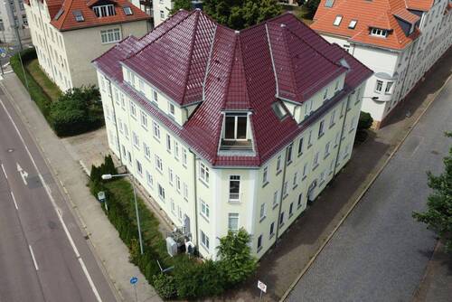 Gebäudeansicht - 4 Zimmer Etagenwohnung zum Kaufen in Leipzig