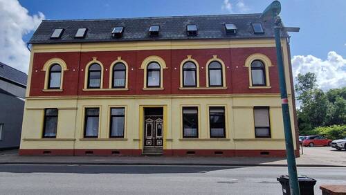 Bild 2 - 2 Zimmer Mehrfamilienhaus, Wohnhaus zum Kaufen in Wurster Nordseeküste