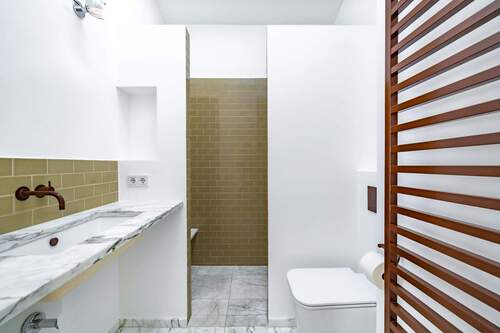 Perfekter Start in den Tag! Das stylische Bad en S - 