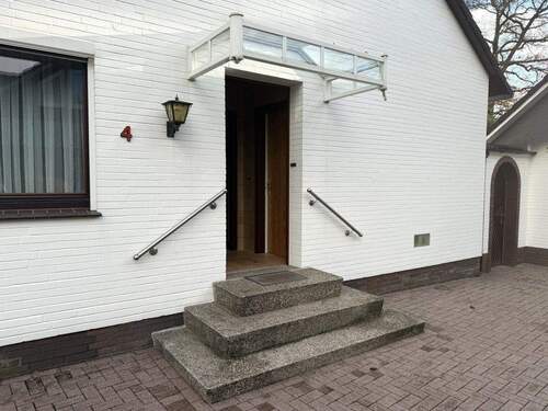 Hauseingang - 3 Zimmer Einfamilienhaus zum Kaufen in Mölln
