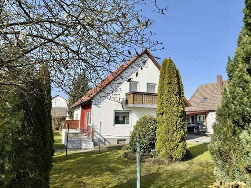 Südansicht - 6 Zimmer Einfamilienhaus zum Kaufen in Pfaffenhofen an der Roth / Berg