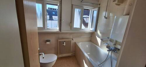 Bad n - Etagenwohnung mit 100,00 m&sup2; in Zweibrücken zum Kaufen