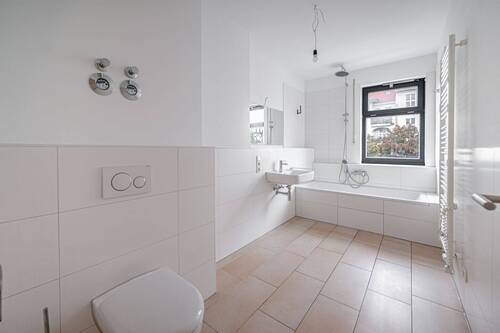 Großes Badezimmer - 