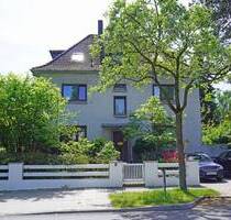 Großzügiges Dreifamilien-Stadthaus mit vielen Möglichkeiten, auch ideal als Mehrgenerationenhaus - Hamburg