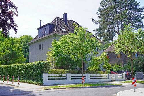 Seitenansicht - 1 Zimmer Mehrfamilienhaus, Wohnhaus in Hamburg