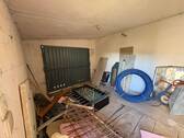 Garage - 