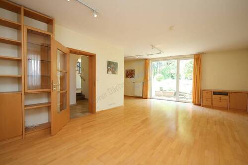 WOHNEN MIT GARTENZUGANG - 