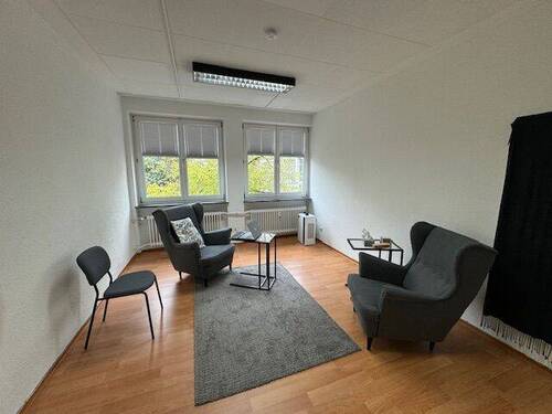 Büroraum 1 - Büro im Herzen von Fürth - 130.000,00 EUR Kaufpreis,