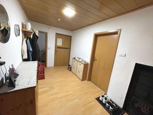 Flur - Etagenwohnung mit 85,00 m&sup2; in Hausach zum Kaufen