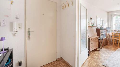 Flur - 2 Zimmer Etagenwohnung in Hamburg