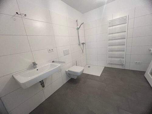 Master Bad - 2 Zimmer Etagenwohnung zum Kaufen in Rietberg