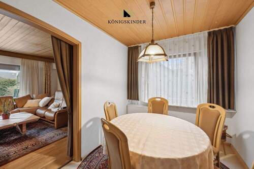 Gemütlicher Essbereich - 