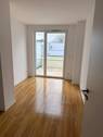 Kind 2 Zug. Balkon - 