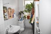 separates WC - Gewerbeobjekt (Büro, Produktion, Verkauf) in Schwerin zum Kaufen