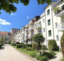 Ab 1.8.! Schöne 2-Raumwohnung mit Balkon, Tageslichtbad u. Stpl. in Marienthal! Blick ins Erzgebirge! - Zwickau