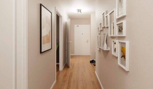 Großer Flur mit Platz für eine Garderobe - 