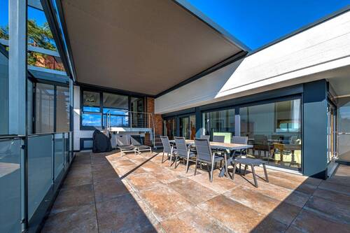 Terrasse - 6 Zimmer Doppelhaushälfte zum Kaufen in Böblingen