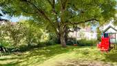 Großer Garten - Mehrfamilienhaus, Wohnhaus mit 120,00 m² in Nürnberg zum Kaufen