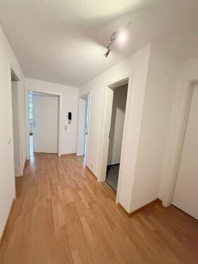 Flur - 3 Zimmer Etagenwohnung zur Miete in Ettenheim