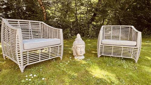 11. Gartenlounge mit Buddha - 