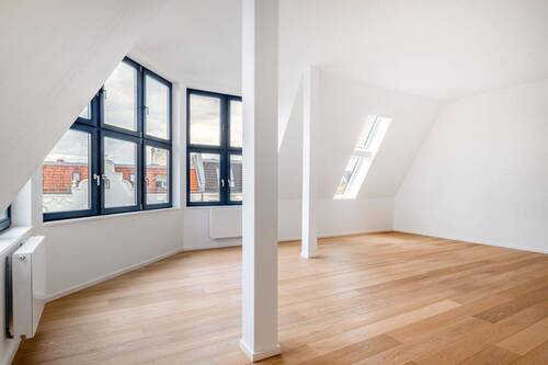 Weitere Ansicht Wohnzimmer - 4 Zimmer Etagenwohnung zum Kaufen in Berlin