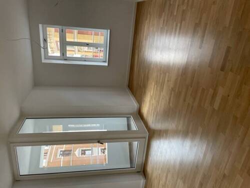 Wohnzimmer - 3 Zimmer Etagenwohnung zur Miete in Chemnitz
