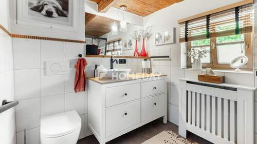 1. OG Badezimmer 1 - 