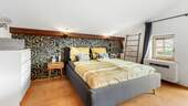 2. OG Schlafzimmer 1 - 