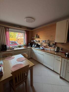 Küche - 5 Zimmer Doppelhaushälfte in Wiefelstede / Metjendorf