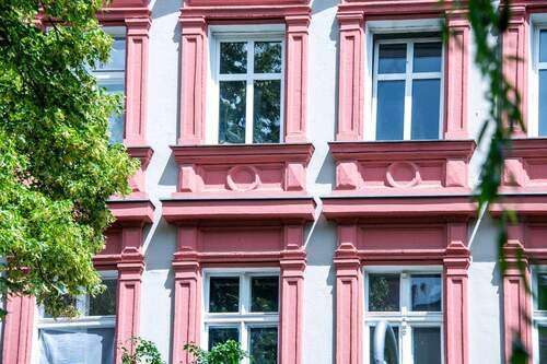 Fassade - 2 Zimmer Etagenwohnung in Berlin