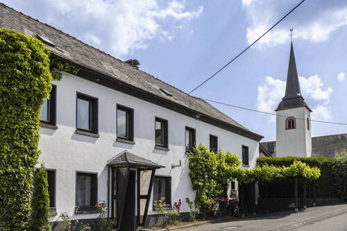 Vorderansicht - 6 Zimmer Einfamilienhaus zum Kaufen in Lünebach