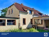 Rückansicht - Sanierungsbedürftiges Haus auf großem Grundstück - Perfekt für Ihr