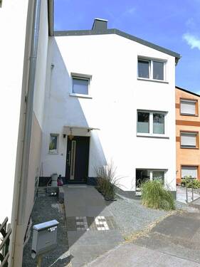 Das Haus 1.JPG - SC-Wolkersdorf R M H zu verkaufen
