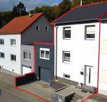 Saniertes Reihenmittelhaus in ruhiger Lage von SB-Altenkessel - Saarbrücken