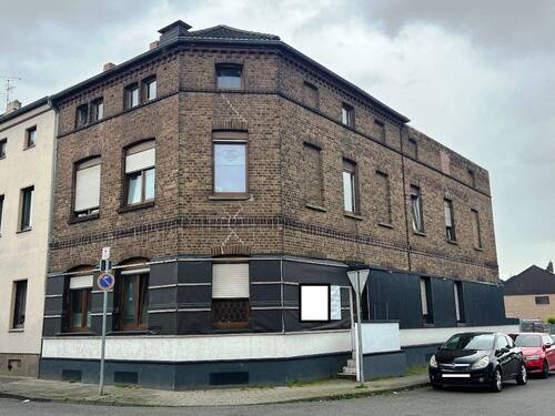 Ansicht - Zweifamilienhaus als Reiheneckhaus
