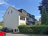 Entspannt wohnen mit Blick ins Grüne!
- Entspannt wohnen mit Blick ins Grüne! 3-Zimmer-Wohnung mit durchdachtem Grundriss.
