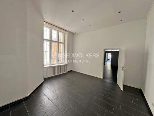 Fläche im EG (links) - Büro in Berlin zur Miete